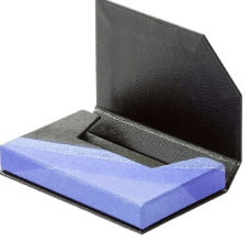 Mihai- Florin Oota- Apostuさん 名刺ケース