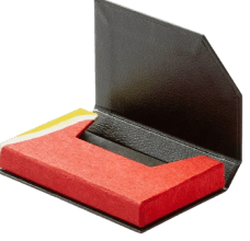 金子祐子さん 名刺ケース