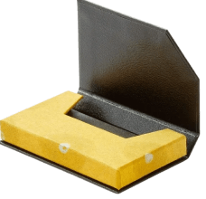 植松宏真さん 名刺ケース