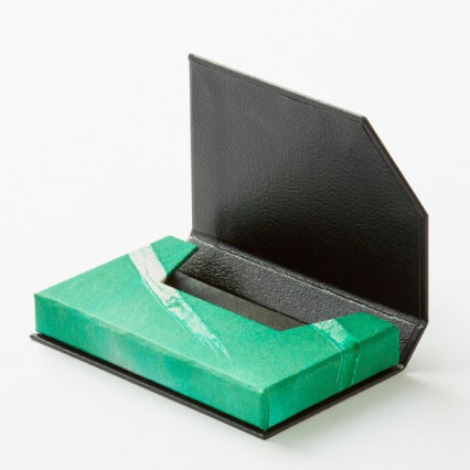 秋田達史さん 名刺ケース