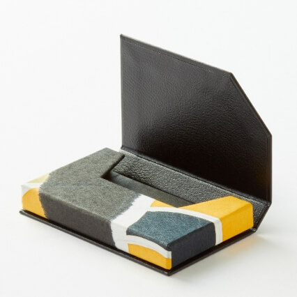 小野ますのぶさん 名刺ケース